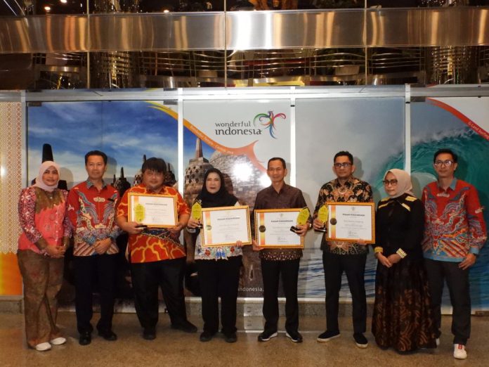 Pemkot Bandar Lampung Kembali Dapatkan Penghargaan